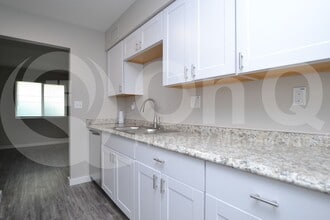 2210 W Devonshire Ave in Phoenix, AZ - Building Photo - Building Photo