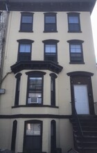 301 Liberty St, Unit B in Newburgh, NY - Building Photo - Building Photo