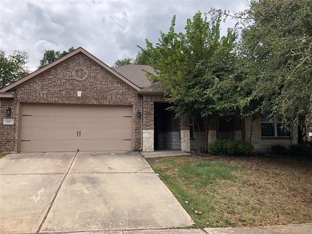 817 Summer Oaks Dr in Denton, TX - Building Photo - Building Photo