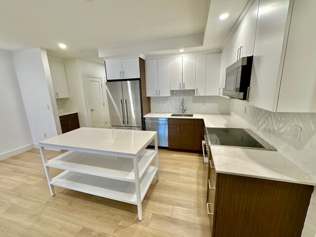 1950 Washington St, Unit 3D in Boston, MA - Foto de edificio - Building Photo