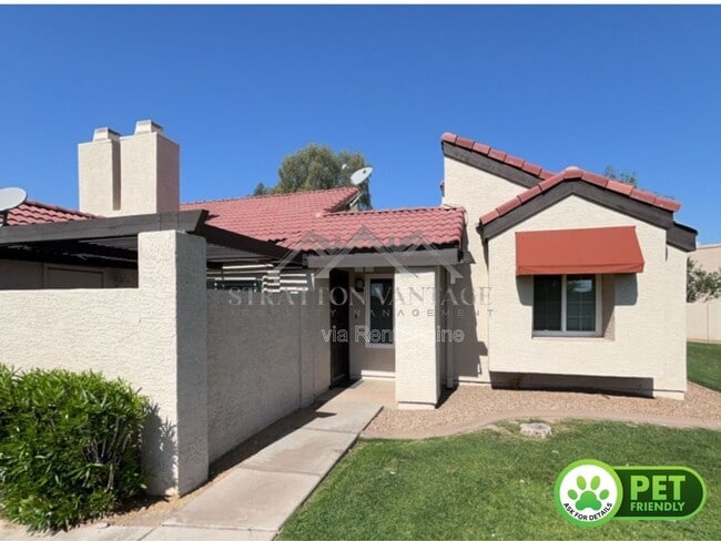 property at 911 S Siesta Ln