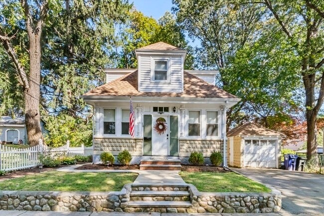 property at 16 Carrolton Rd