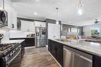 1436 Indianola Ave in Columbus, OH - Building Photo - Building Photo