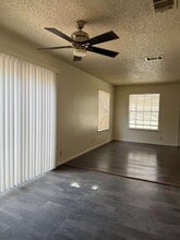 5221 Meadow Rise St in San Antonio, TX - Building Photo - Building Photo