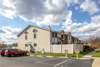 9 Lovell Ave in Staten Island, NY - Building Photo - Building Photo