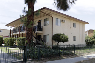 1947-1953 Sierra Leone Ave in La Puente, CA - Building Photo - Building Photo