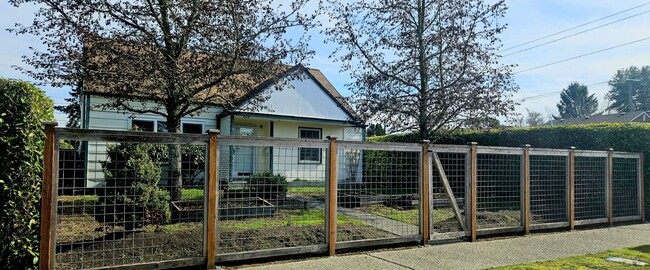 3109 N Mullen St in Tacoma, WA - Building Photo - Building Photo