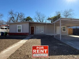 2934 Hatton St in San Antonio, TX - Building Photo