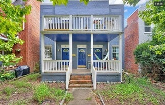 2111 Maplewood Ave, Unit D in Richmond, VA - Building Photo