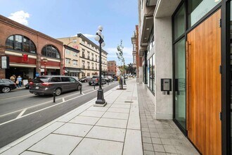 1652 Store St in Victoria, BC - Building Photo - Building Photo