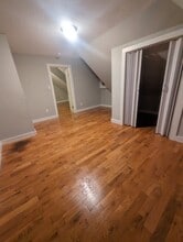 566 Howard Ave, Unit 3R in New Haven, CT - Building Photo - Building Photo