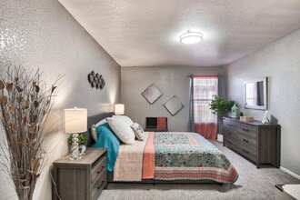 Reserve at Stillwater in Durham, NC - Foto de edificio - Building Photo