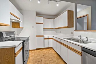 7259 Bren Ln in Eden Prairie, MN - Building Photo - Building Photo