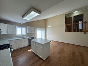 1515 Thornwood Ln in Plainfield, IL - Building Photo - Building Photo