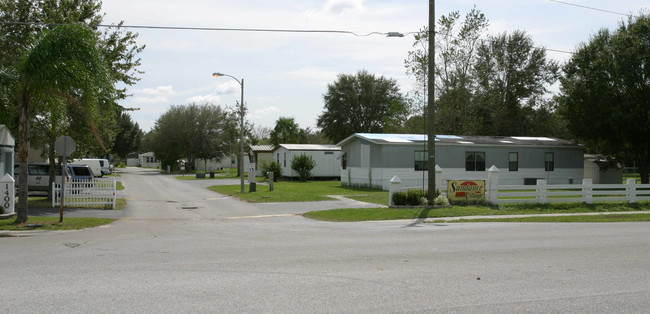 Sundance Village in Lakeland, FL - Building Photo - Building Photo