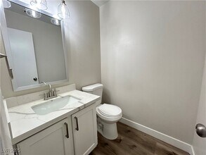 1136 Nevada Sky St in Las Vegas, NV - Building Photo - Building Photo