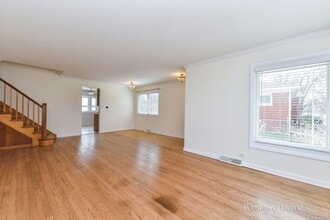 591 S Grace St in Lombard, IL - Building Photo - Building Photo