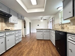 6010 Fawn Valley Ln in Rowlett, TX - Building Photo - Building Photo