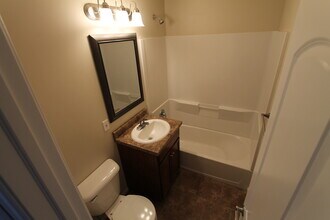 6069 G St in Omaha, NE - Building Photo - Building Photo