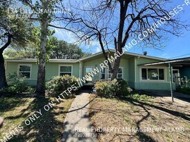 134 Lilla Jean Dr in San Antonio, TX - Building Photo