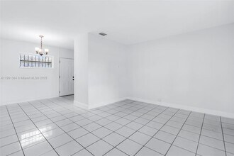 5801 SW 9th Terrace in West Miami, FL - Building Photo - Building Photo