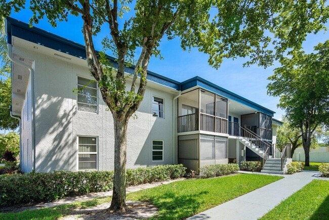 property at 7511 S Oriole Blvd