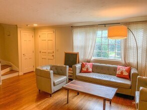 23 Ames Ave in Lexington, MA - Building Photo - Building Photo
