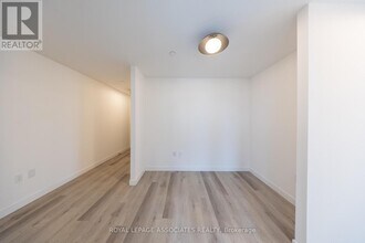 1635 Military Trail in Toronto, ON - Building Photo - Building Photo