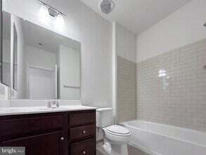 23391 Epperson Square in Ashburn, VA - Building Photo - Building Photo