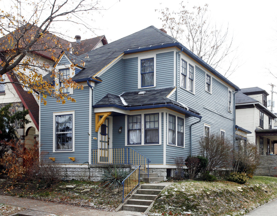 723 Thieme Dr in Fort Wayne, IN - Foto de edificio