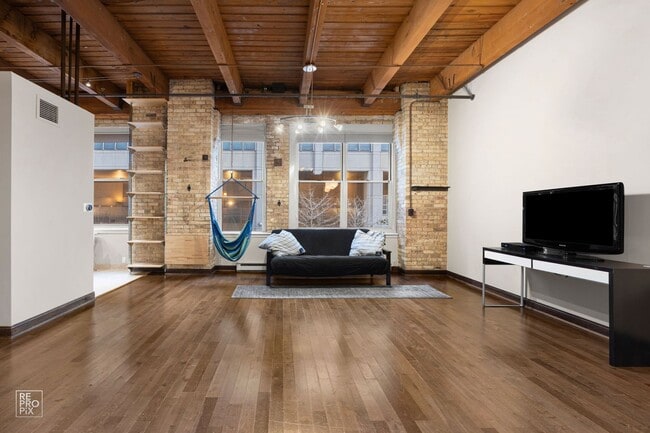 540 N Lake Shore Dr in Chicago, IL - Building Photo - Building Photo
