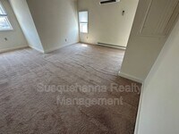 175 E Derry Rd photo'