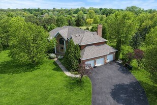 7303 W Ethan Ct in Monee, IL - Building Photo