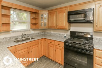 717 Ponderosa Dr in Hurst, TX - Building Photo - Building Photo