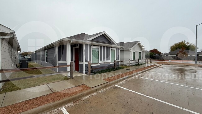 property at 8631 Cottage Crk Dr