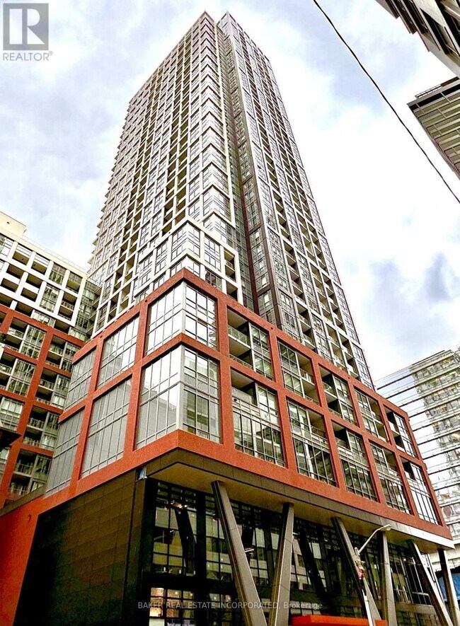 property at 108-2108 Peter St