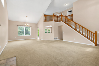8056 Bellow Park Dr in Reynoldsburg, OH - Building Photo - Building Photo