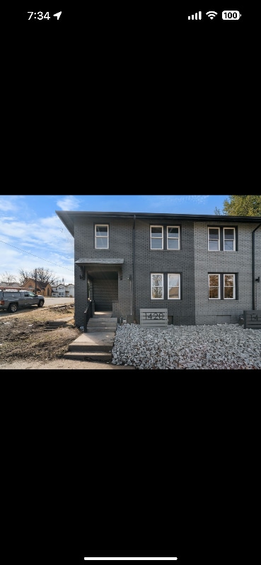 1420 McClure St in Homestead, PA - Foto de edificio - Building Photo