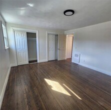 240 Maywood Dr in Rochester, NY - Building Photo - Building Photo