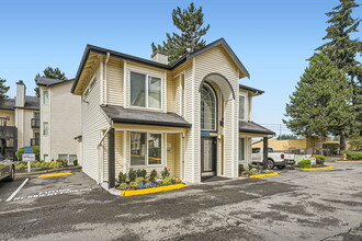 Brookhaven Apartments in Federal Way, WA - Foto de edificio - Building Photo