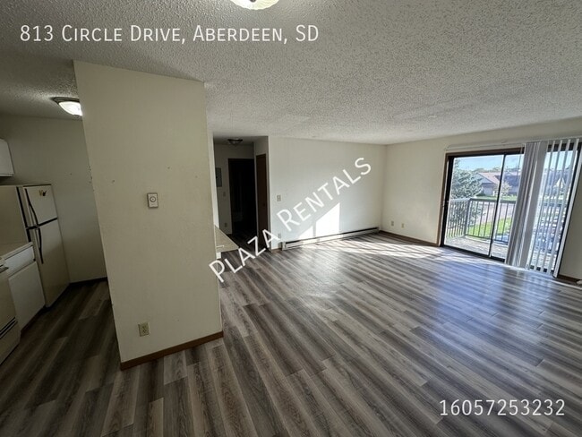307 11th Ave NW in Aberdeen, SD - Building Photo - Building Photo