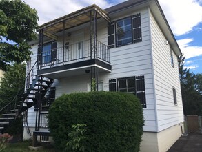 1780 La Salle Rue in Longueuil, QC - Building Photo - Building Photo