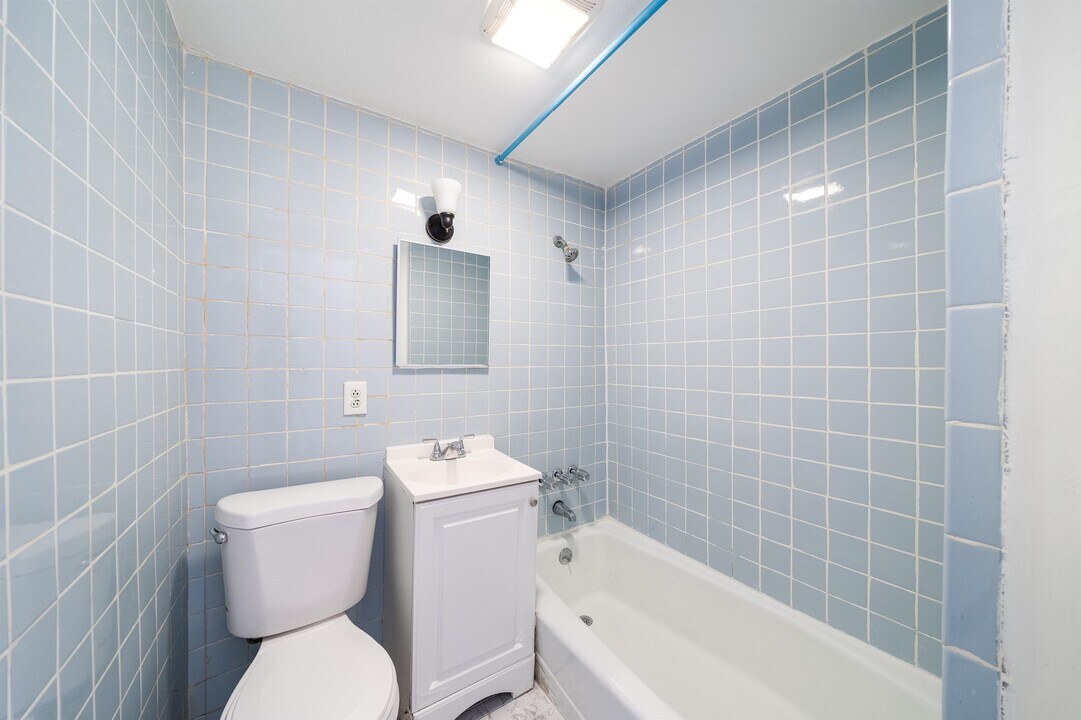 434 Central Ave in Jersey City, NJ - Building Photo