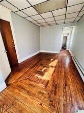 165 W Nesquehoning St in Easton, PA - Building Photo - Building Photo