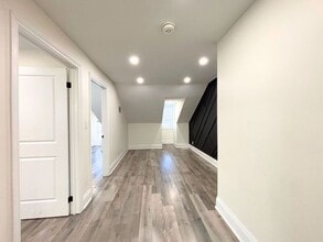 87 Victoria Ave N in Hamilton, ON - Building Photo - Building Photo