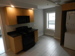 49 Melrose Ave in Halifax, NS - Building Photo - Building Photo