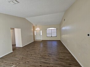 312 Oak Track Pass in Ocala, FL - Building Photo - Building Photo