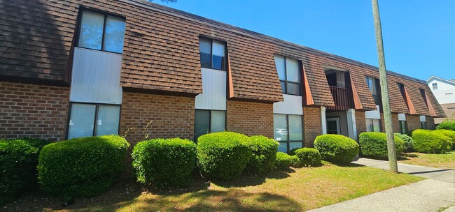 property at 615 Carter Ln