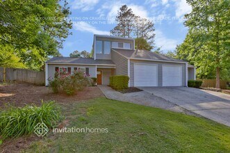 4648 N Landing Dr in Marietta, GA - Building Photo - Building Photo