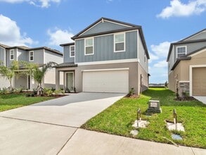 13445 Prosperity Lks Blvd in Parrish, FL - Foto de edificio - Building Photo